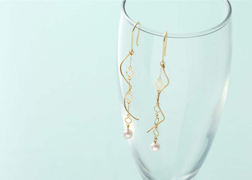 Baby Pearl Chain Earrings