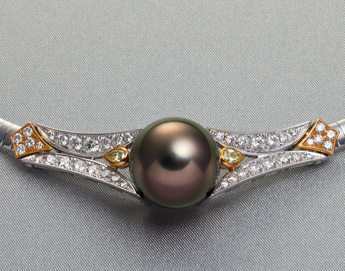 Tahitian Pearl Omega Chain Necklace